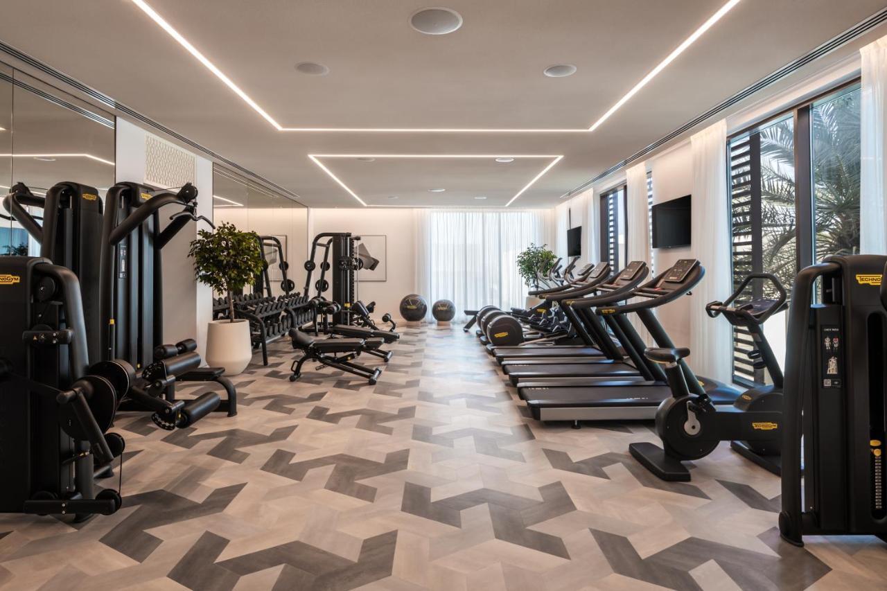 Palace Beach Resort Fujairah Eksteriør billede The gym at The Ivy Collection, 2019