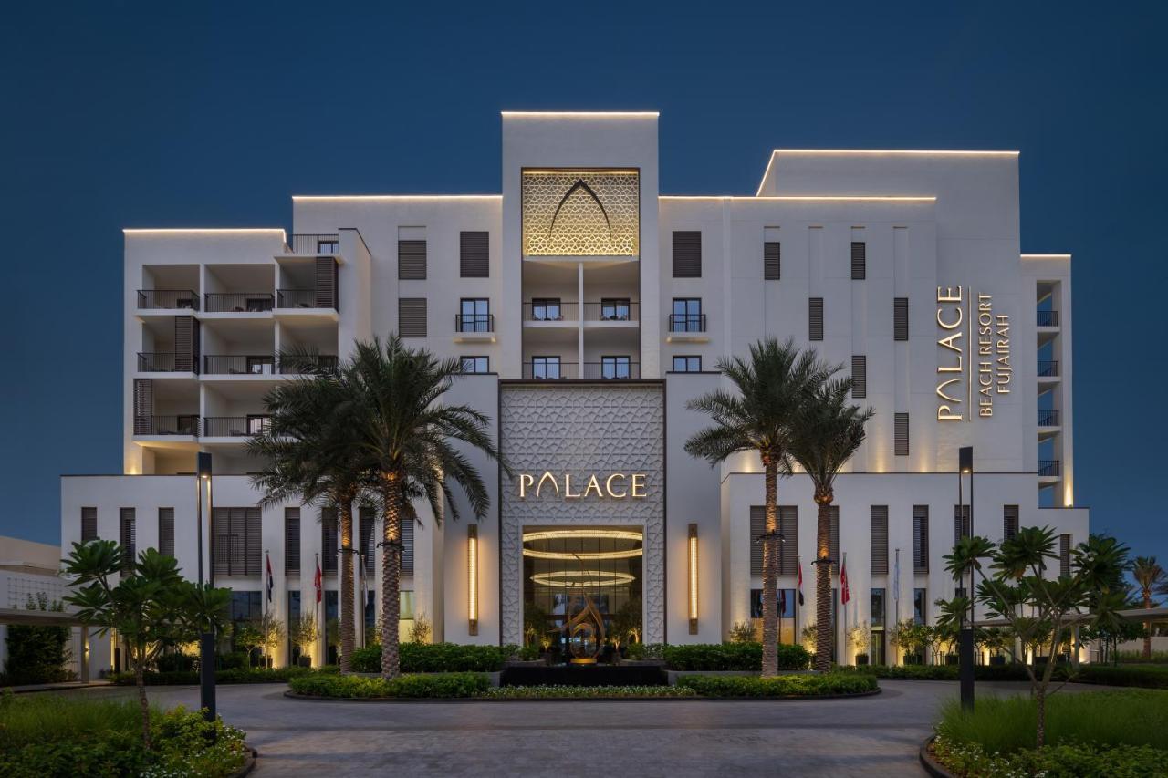 Palace Beach Resort Fujairah Eksteriør billede The Palm Beach Hotel